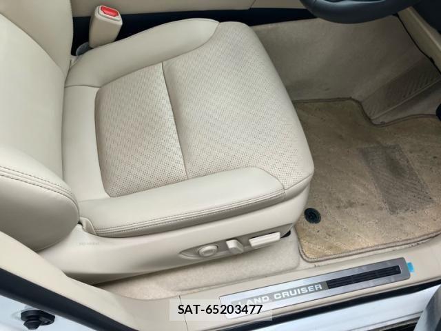 Toyota LAND CRUISER 2025-09 8880396-14