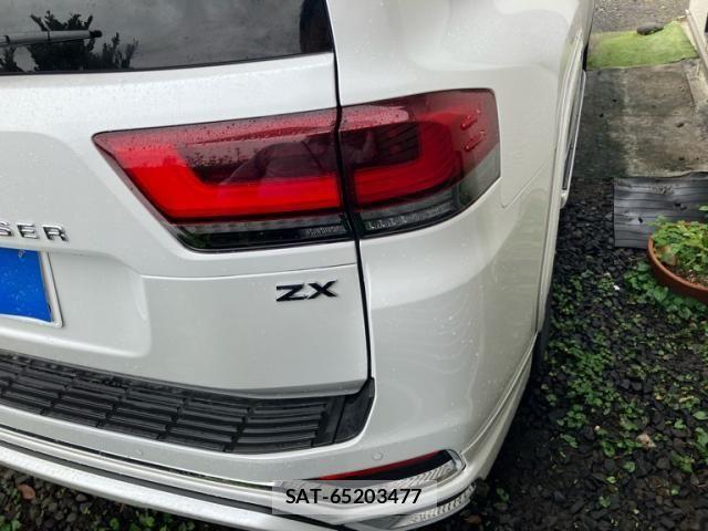 Toyota LAND CRUISER 2025-09 8880396-6
