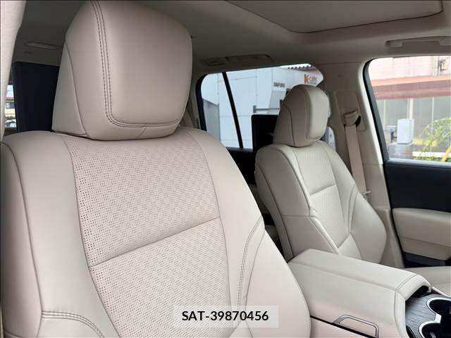 Toyota LAND CRUISER 2023-09 8880394-9