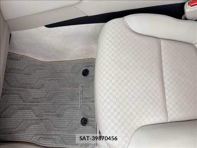 Toyota LAND CRUISER 2023-09 8880394-16