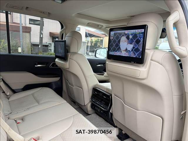 Toyota LAND CRUISER 2023-09 8880394-18