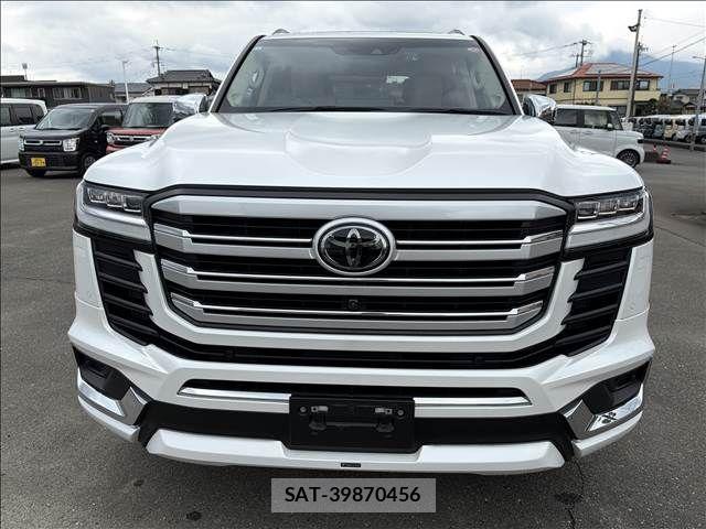 Toyota LAND CRUISER 2023-09 8880394-1