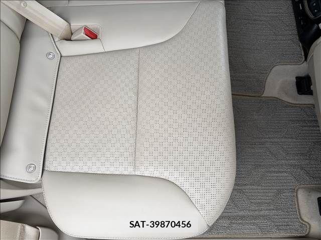 Toyota LAND CRUISER 2023-09 8880394-21
