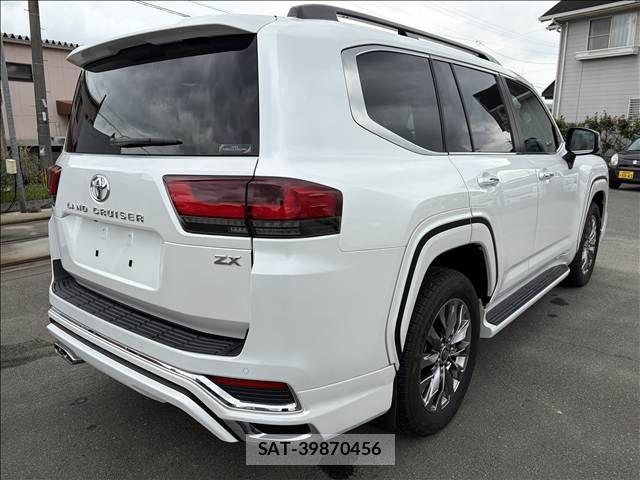 Toyota LAND CRUISER 2023-09 8880394-7