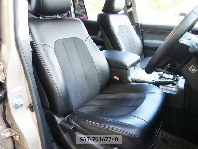 Toyota LAND CRUISER 2018-04 8880400-14