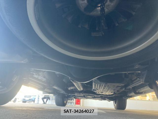Toyota LAND CRUISER 2022-11 8880398-10