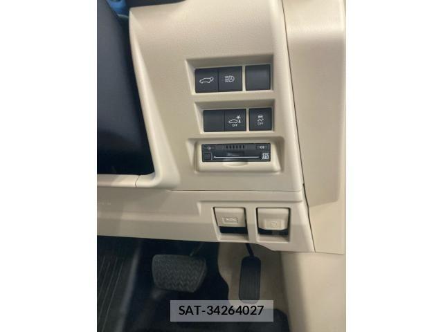 Toyota LAND CRUISER 2022-11 8880398-15