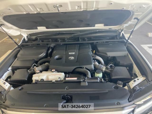 Toyota LAND CRUISER 2022-11 8880398-22