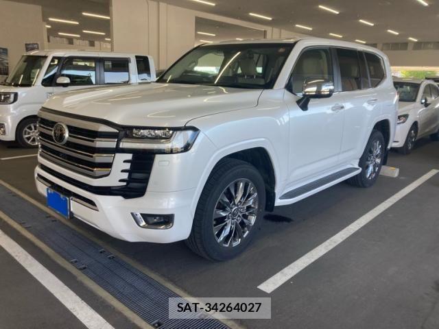 Toyota LAND CRUISER 2022-11 8880398-2