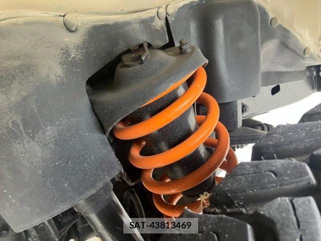 Toyota LAND CRUISER 1997-01 8880404-5