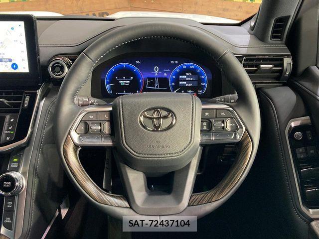Toyota LAND CRUISER 2026-07 8883822-9