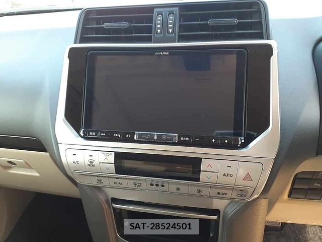Toyota LAND CRUISER 2018 6935488-11