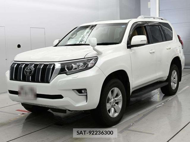 Toyota LAND CRUISER 2018 7216378-0
