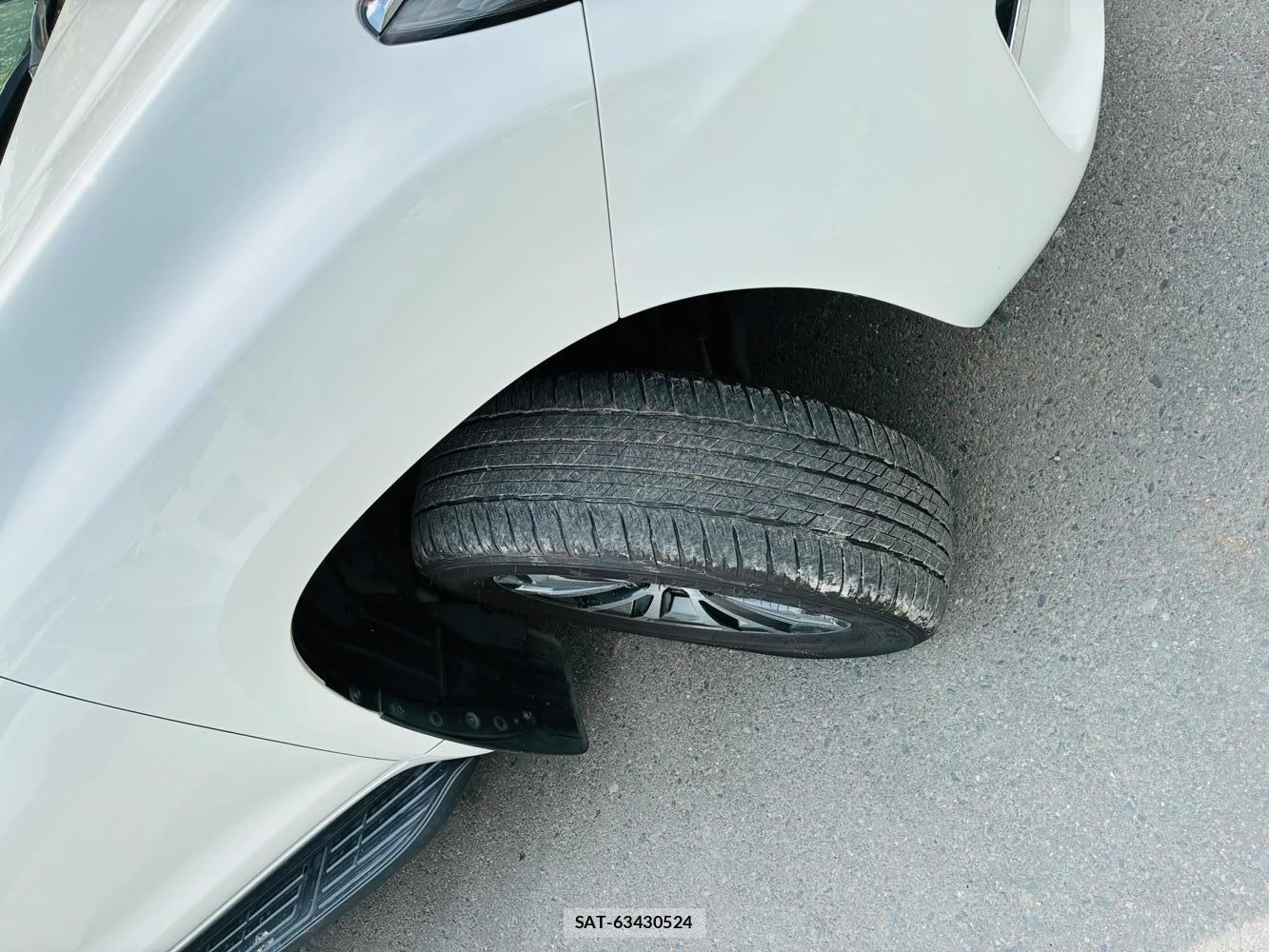Toyota LAND CRUISER 2020-07 8079876-34