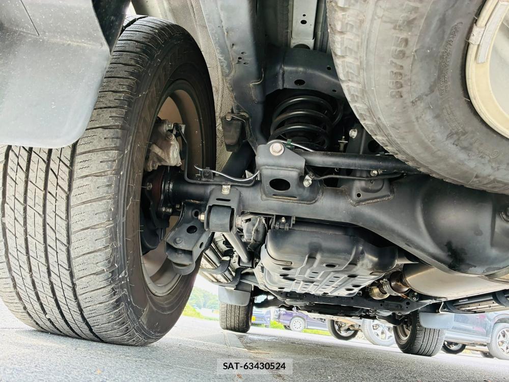 Toyota LAND CRUISER 2020-07 8079876-37