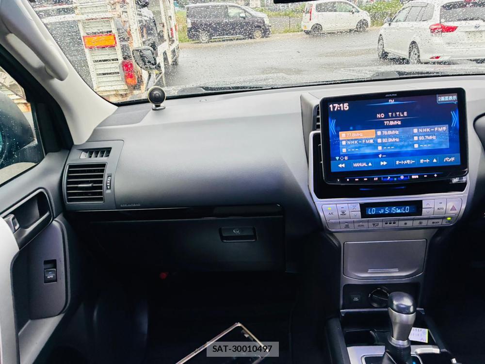 Toyota LAND CRUISER 2020-07 8589324-17