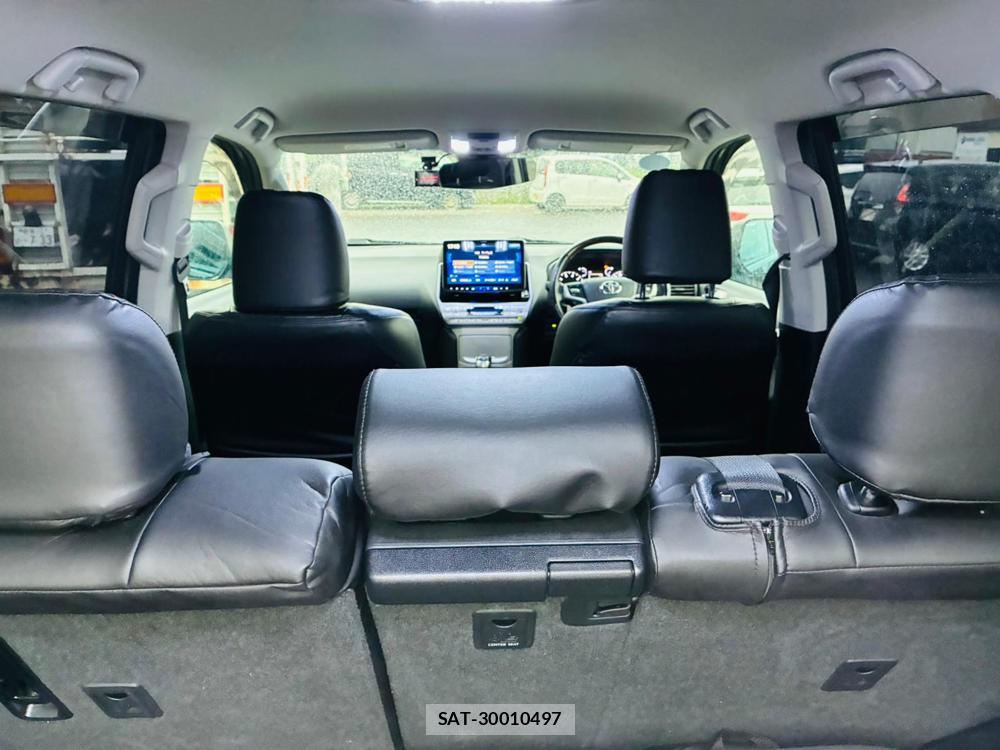 Toyota LAND CRUISER 2020-07 8589324-26