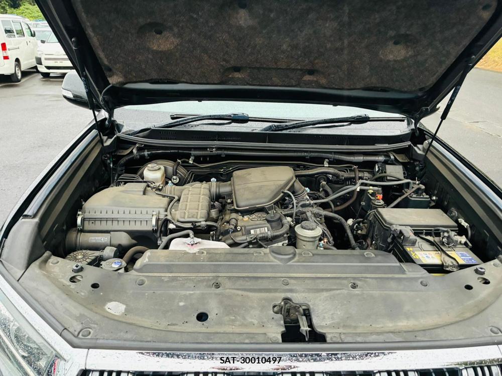 Toyota LAND CRUISER 2020-07 8589324-39