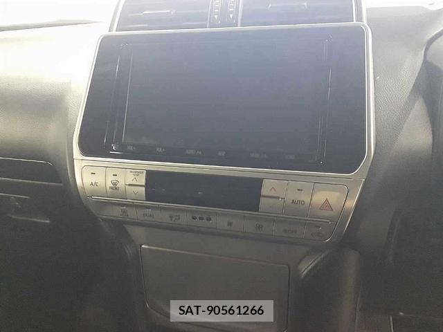 Toyota LAND CRUISER 2019-11 8842995-10