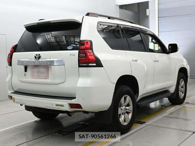 Toyota LAND CRUISER 2019-11 8842995-4