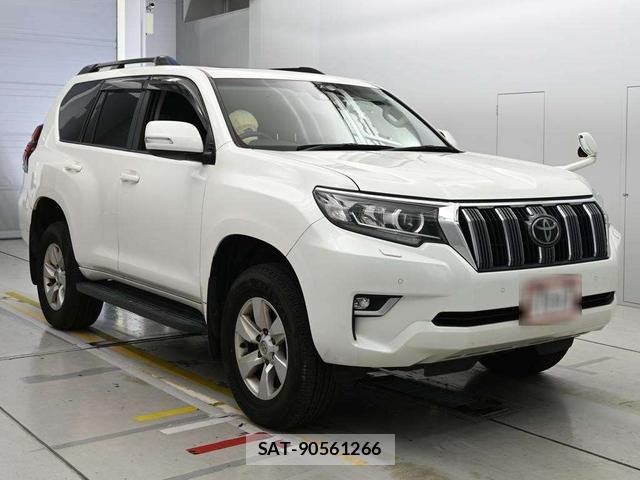 Toyota LAND CRUISER 2019-11 8842995-6