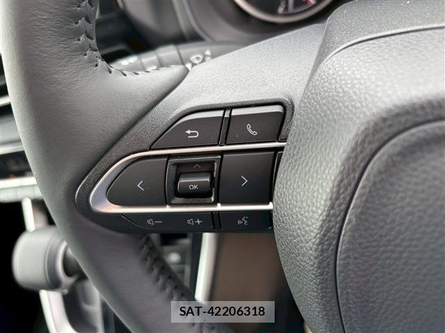 Suzuki LANDY 2026-03 6245006-22