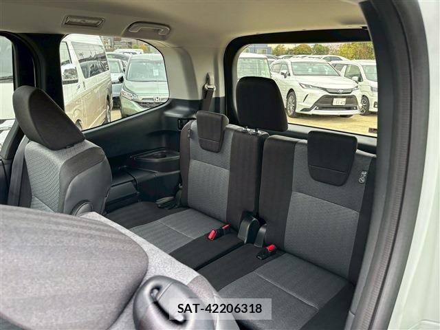 Suzuki LANDY 2026-03 6245006-5