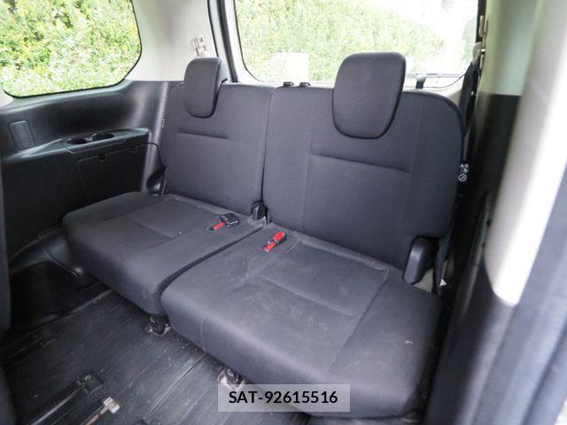 Suzuki LANDY 2017-03 6612675-14