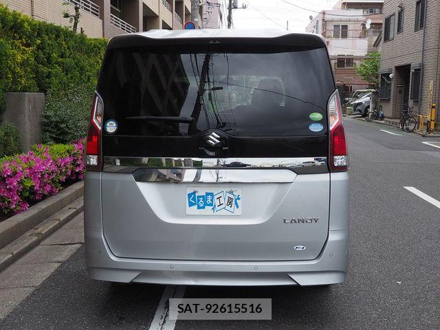 Suzuki LANDY 2017-03 6612675-22