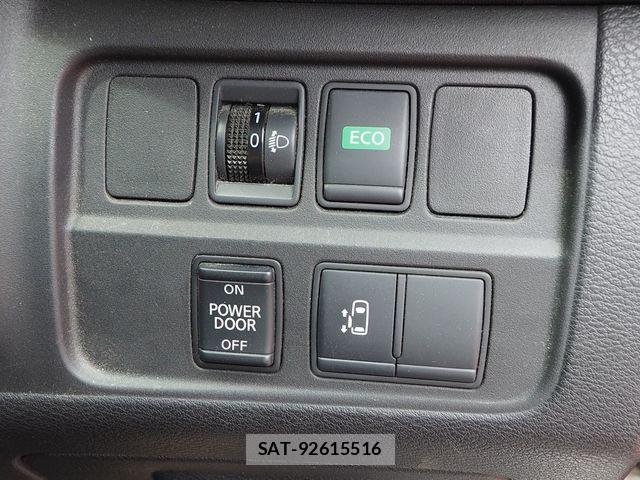 Suzuki LANDY 2017-03 6612675-6