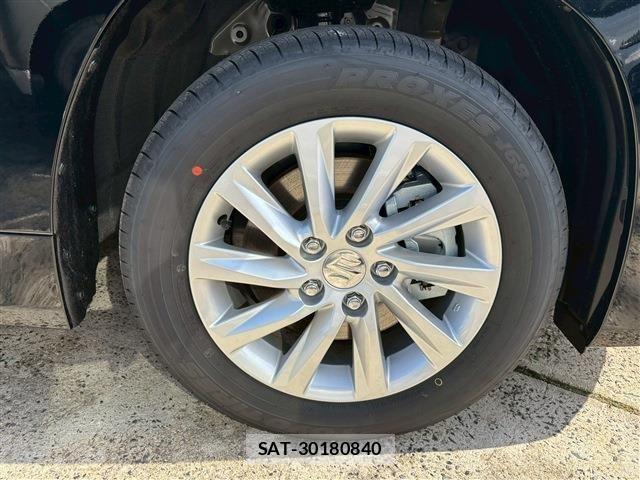 Suzuki LANDY 2026-04 6752196-14