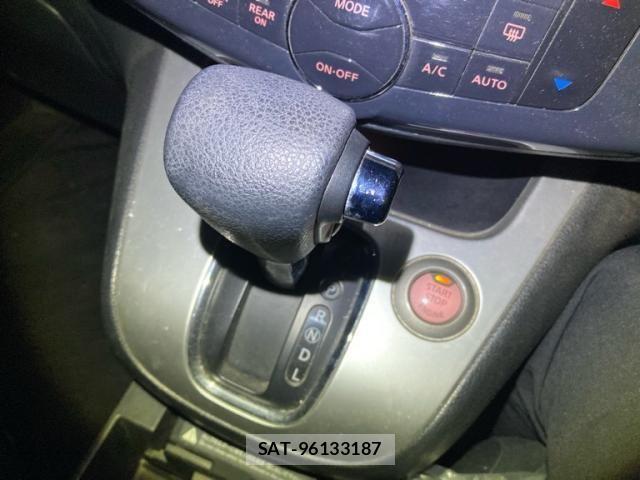 Suzuki LANDY 2011-06 6907383-18