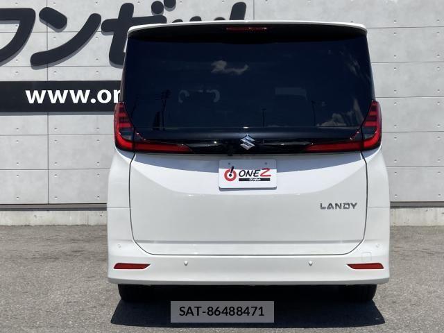Suzuki LANDY 2023-08 7059161-18