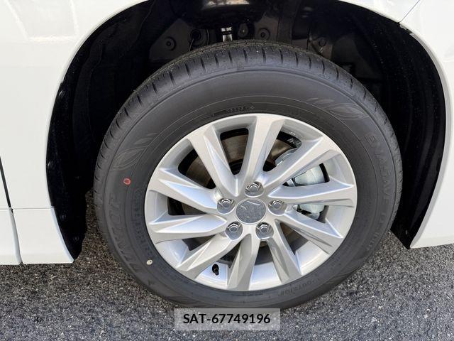 Suzuki LANDY 2026-03 7220676-27