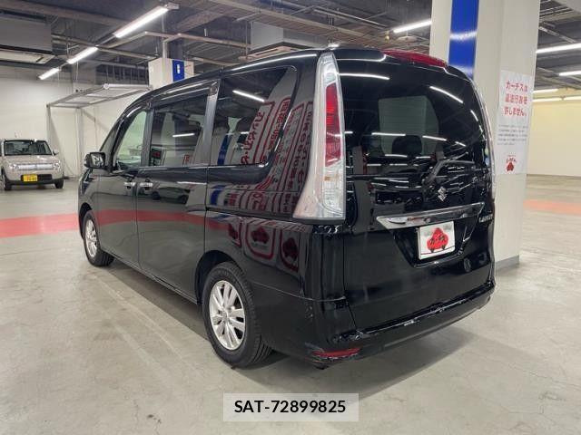 Suzuki LANDY 2011-10 7327881-2