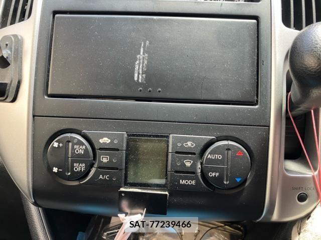 Suzuki LANDY 2010-04 7358396-16
