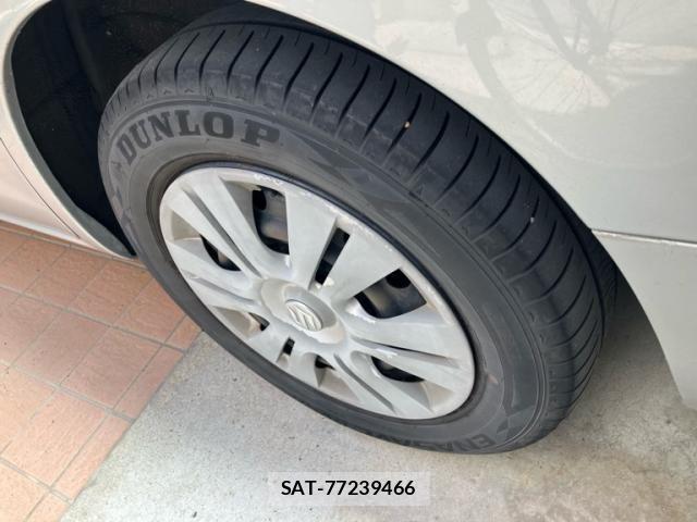 Suzuki LANDY 2010-04 7358396-6