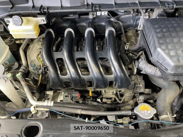 Suzuki LANDY 2017-04 7358394-18