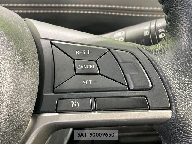 Suzuki LANDY 2017-04 7358394-6
