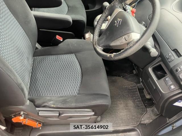 Suzuki LANDY 2013-03 7392603-14