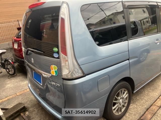 Suzuki LANDY 2013-03 7392603-3