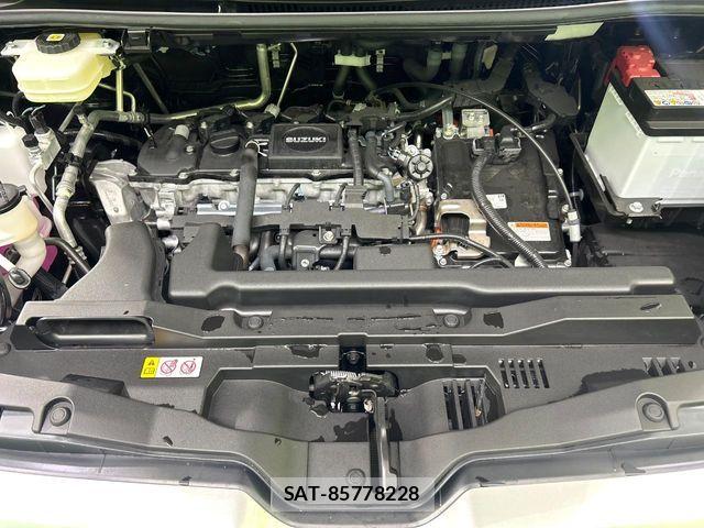 Suzuki LANDY 2023-12 7501194-18