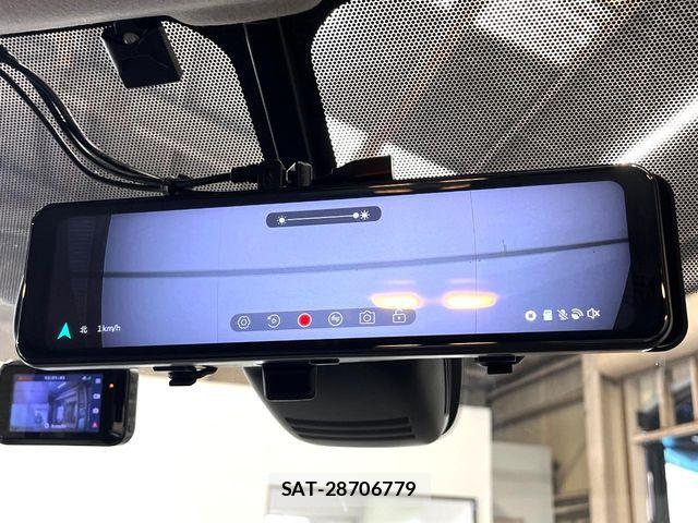 Suzuki LANDY 2019-08 7562328-7
