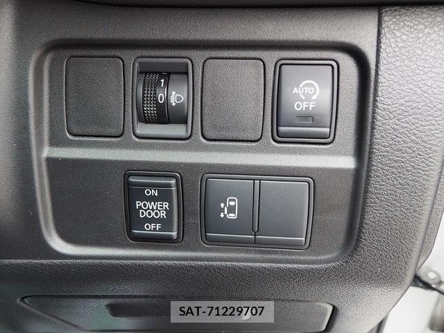 Suzuki LANDY 2021-06 7724903-9