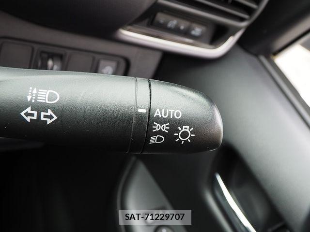 Suzuki LANDY 2021-06 7724903-13
