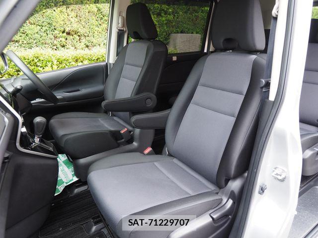 Suzuki LANDY 2021-06 7724903-16