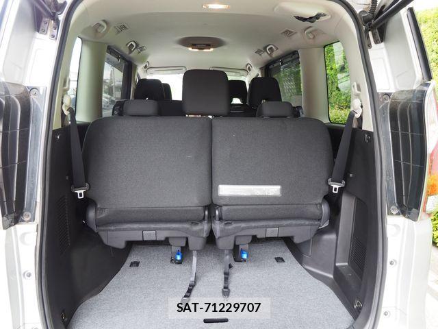 Suzuki LANDY 2021-06 7724903-20