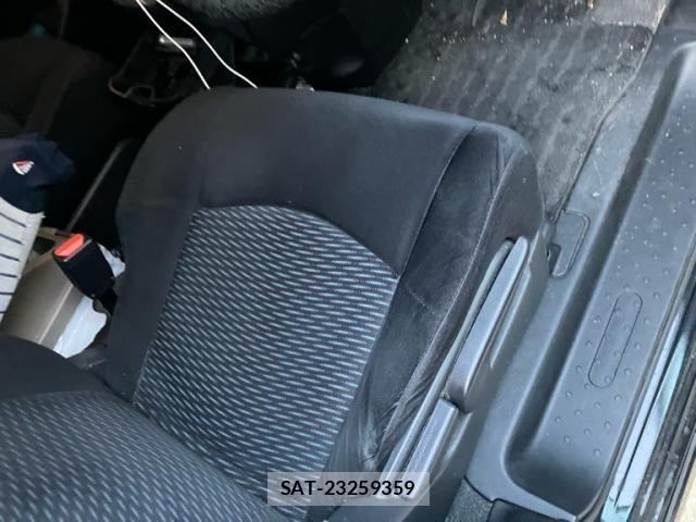 Suzuki LANDY 2011-07 7786298-13