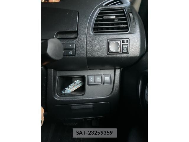 Suzuki LANDY 2011-07 7786298-18
