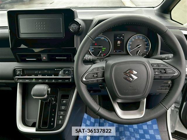 Suzuki LANDY 2026-04 7877227-19